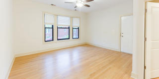 1022-24 N Damen / 2009 W Cortez Gallery 26
