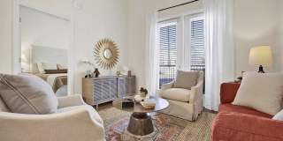 Artisan Flats Gallery 8