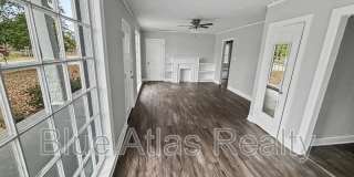 4716 School Street Gallery 5