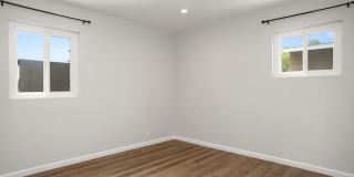 Upgraded Oceanside 3 Bedroom, Available Now! Small Pet OK! Gallery 22