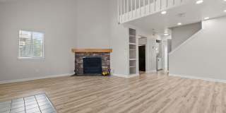 Beachfront 2BR/2BA Condo with Water Views in Norfolk – Water Included Gallery 9