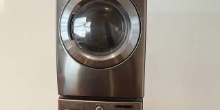 Charming 3 Bedroom Gallery 1