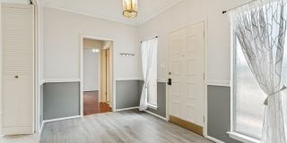 6223 MEADOW GRV Gallery 5