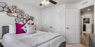 10878 FOXTROT Circle Gallery 18