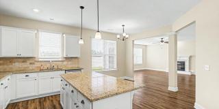 4 Bed/3.5 Bath Home in The Palms at New Hampstead Gallery 7
