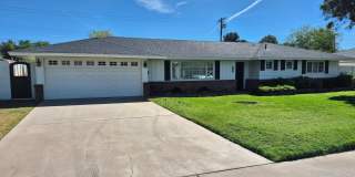 3445 N 47th Street Gallery 1