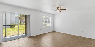 2569 North Alafaya Trail - 133Apt 133 Gallery 9