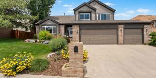 September 2026 - June 2027 Stunning Fully Furnished Rental in Golden, Colorado Gallery 1