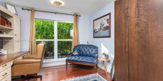 70 Bay Colony Ln Gallery 79