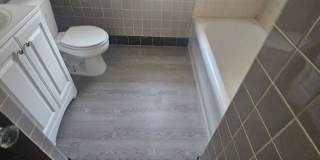 4147-4149 N Bartlett Ave. Gallery 13