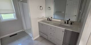 136 Hillsdale Drive SE Gallery 9