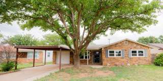 3/1 Home in central location Gallery 1