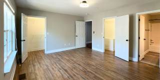 1126 Maple Tree Lane Gallery 18