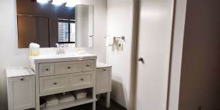 3 Bedroom Condo w a Summer Pool - Blocks from Incline Beach!! Gallery 10