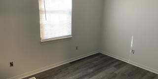 505 East Graham Place - 1 Gallery 4