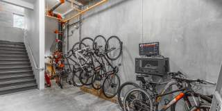 411 Fairpoint Street Gallery 64