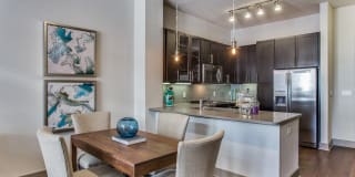 Windsor Cityline Gallery 18