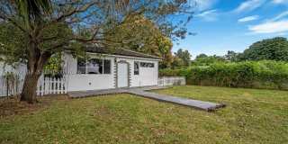 8861 SW 127th Ter 8861 SW 127th Ter Gallery 1