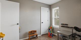10316 Glascow Drive Gallery 9