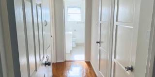 5700 Hazeltine Ave. Gallery 19