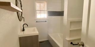 August Move in Gallery 6