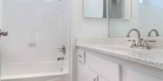 Racquet Club Apartments Gallery 27