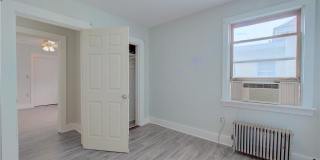 251 Williams Street Gallery 16
