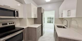 1552 Euclid Ave Gallery 1