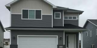 3 Bed 3 Bath Single Family Home Gallery 1