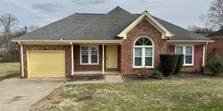 3 Bed, 2 Bath Home w/ Garage Gallery 1