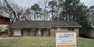 Charming 3BR/2BA Home with Fenced back yard - ask how you can get $500 off Gallery 1