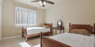 45930 Las Colinas Gallery 16