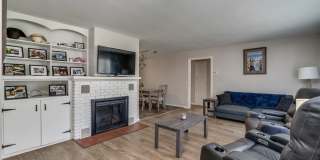 325 Paddock Street Gallery 20