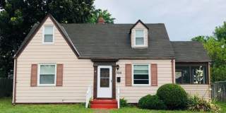 Adorable 3 bdrm/1 bath Home Located in Desirable West End! Gallery 1