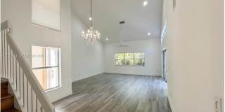 1145 W Lake St Gallery 6