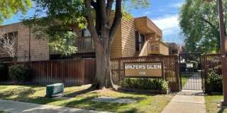 Charming Lower-Level 1 Bedroom, 1 Bath Condo for Rent Charming Lower-Level 1 Bedroom, 1 Bath Condo for Rent Gallery 1