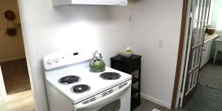 2bed/1bath with a shop Gallery 8