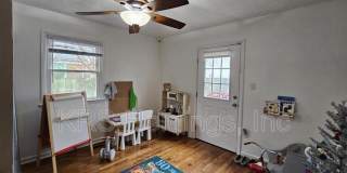 1543 Grove Street Gallery 27