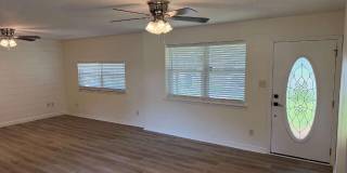 218 SW Rose Marie Lane Gallery 3
