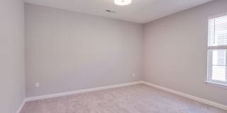 Stunning 2022 Build in Lexington! Stunning 2022 Build in Lexington! Gallery 6