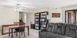 2880 Torrey Pine Ln Apt 2C Gallery 1