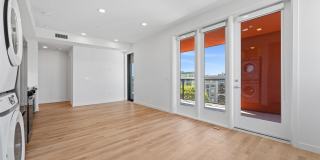 Onyx on Park Gallery 31