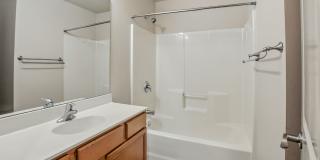 Marvelous 3 Bedroom House In Mill Creek Manor! Gallery 17