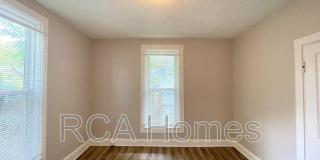 433 North Bradley Avenue Gallery 11