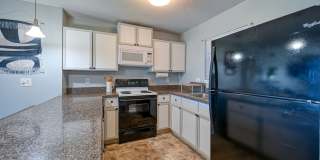 FURNISHED OFF-SEASON OCEANFRONT MONTHLY RENTAL Gallery 11