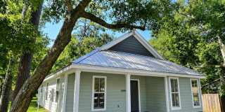 3/2 Coastal Cottage in Golf Cart District | Ocean Springs School District Gallery 1