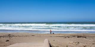 Pacific Bay Vistas Gallery 23
