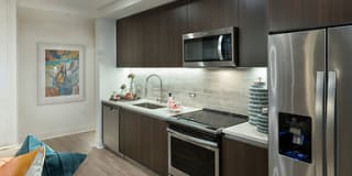 Stanza Little Italy Gallery 47