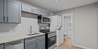 Experience Modern Living: Newly Renovated 1 Bed, 1 Bath Apartment Coming Soon! Gallery 52