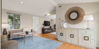 Iconic California Ranch Home by Architect Birge Clark in Leland Manor, Palo Alto Gallery 31